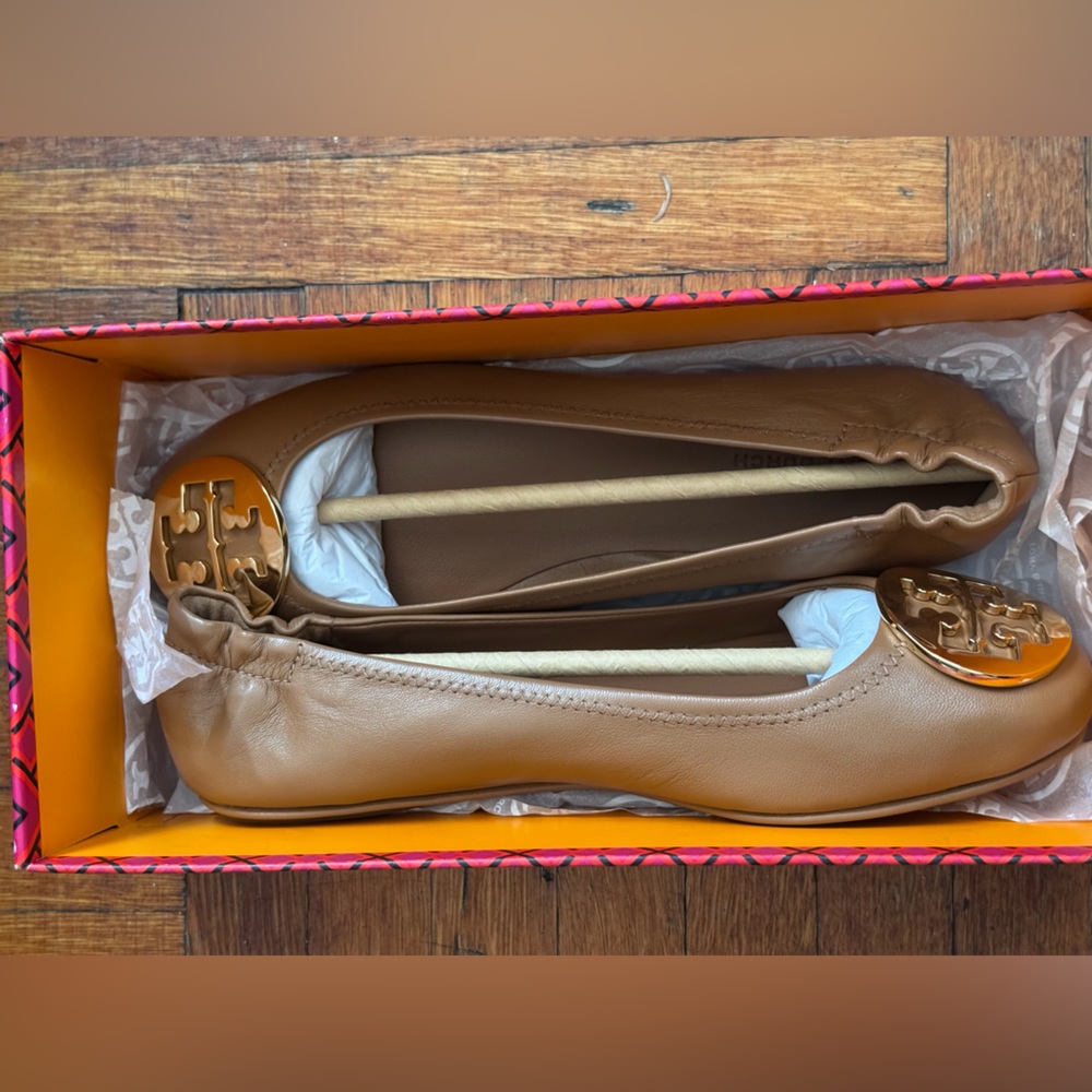 Tory Burch Camel Leather Flats